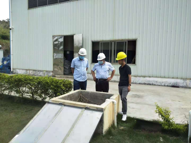 台山市水利局开展镇村污水处理工程有限空间作业场所安全生产督导(简报)(1)464.png