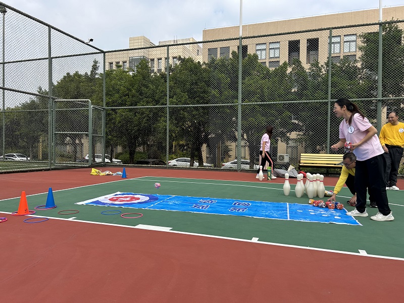 05.jpg