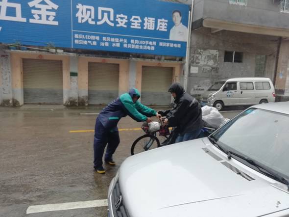 人员撤离12.jpg