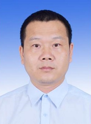 向虎.jpg